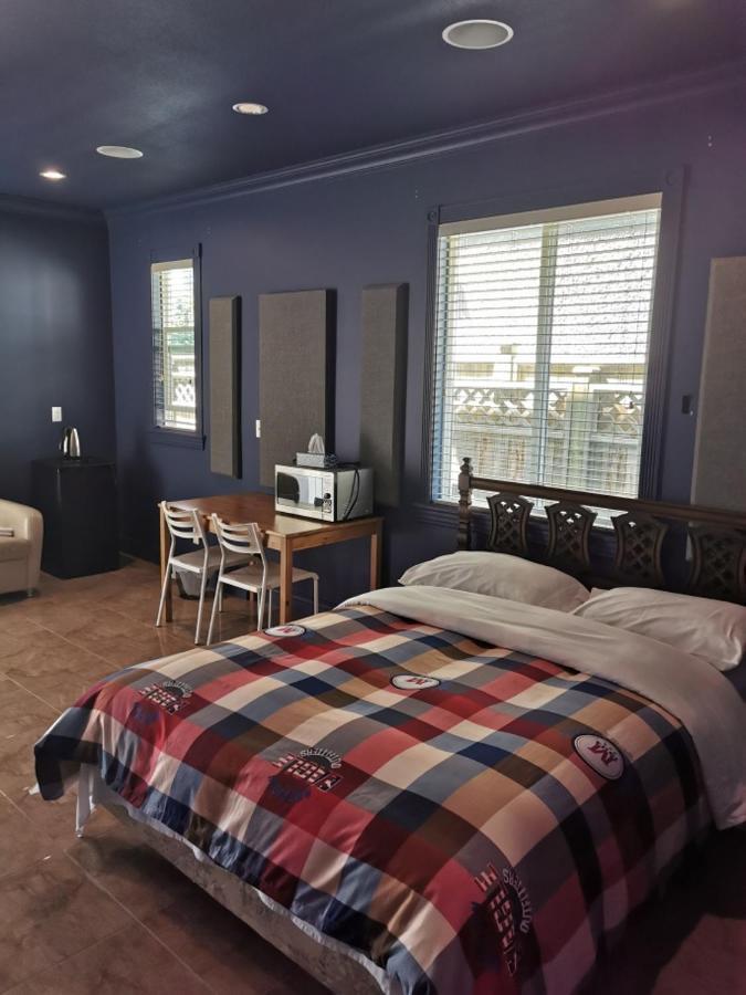 Nini Sweet Home Richmond Exterior photo